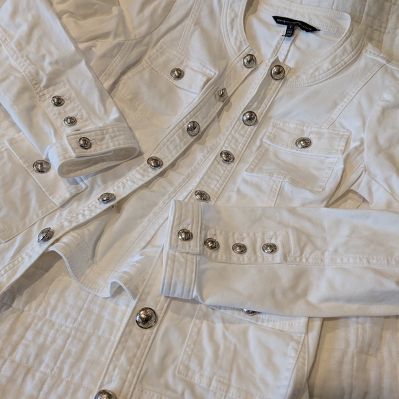 White House Black Market | Utility Jacket - Picture 2 of 7